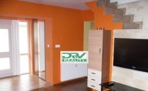 D.R.W./ TOP !!! .. 3 IZB. BYT V RD .. 630,- € VRÁTANE ENERGIÍ .. PARKOVANIE VO