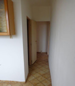 NA PREDAJ 3 IZBOVÝ BYT V NITRE – CENTRUM, ĎURKOVÁ UL., VÝMERA 69,5 M2, MUROVANÉ – fotka 2