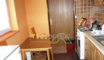 Trojizbový byt s balkónom - lacné bývanie – fotka 3