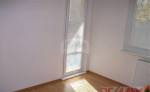 3-izbový byt na Ľadovni s balkónom – fotka 4